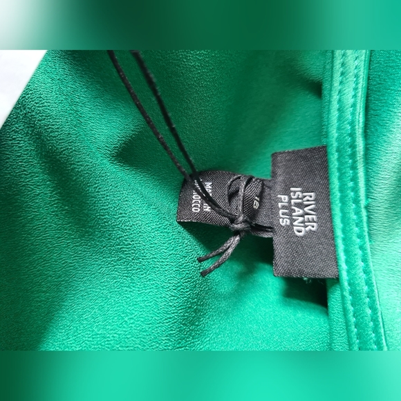 River Island green wrap satin mini dress size 18 NWT plus size - Picture 10 of 13